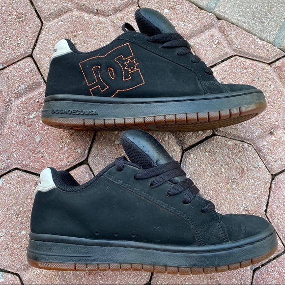 dc customs shoes